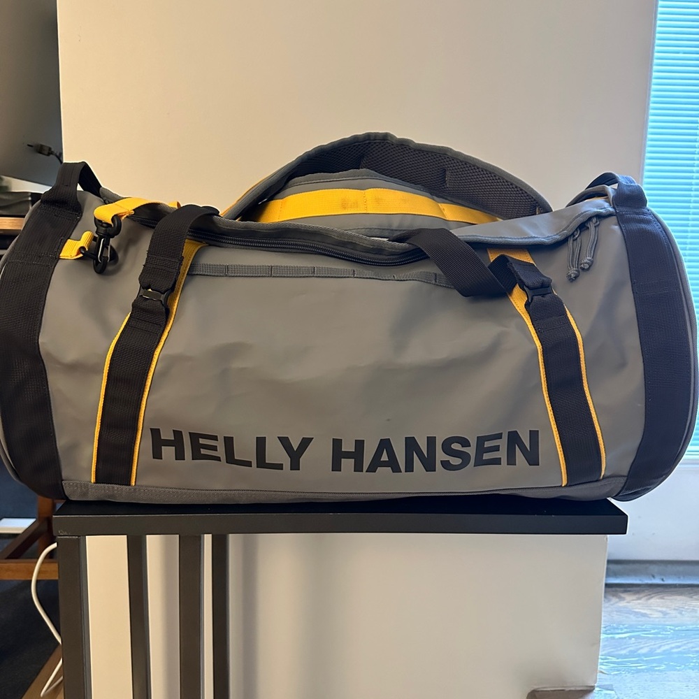 Helly Hansen two way carry 50L duffel bag